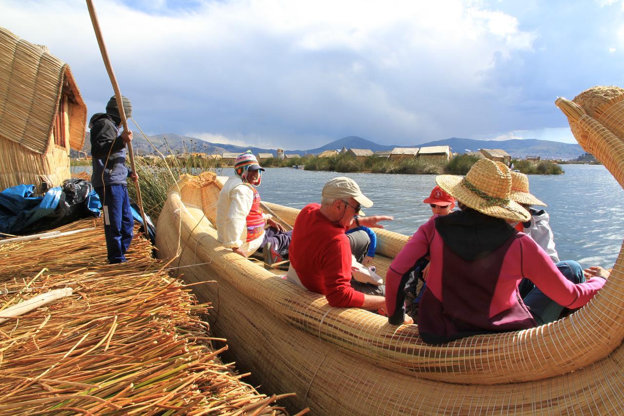 Uros Qhota Uta Lodge Puno Exterior photo